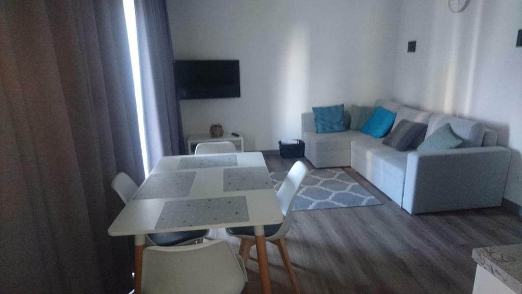 Apartamenty 5 Morz سيانوزيتي المظهر الخارجي الصورة